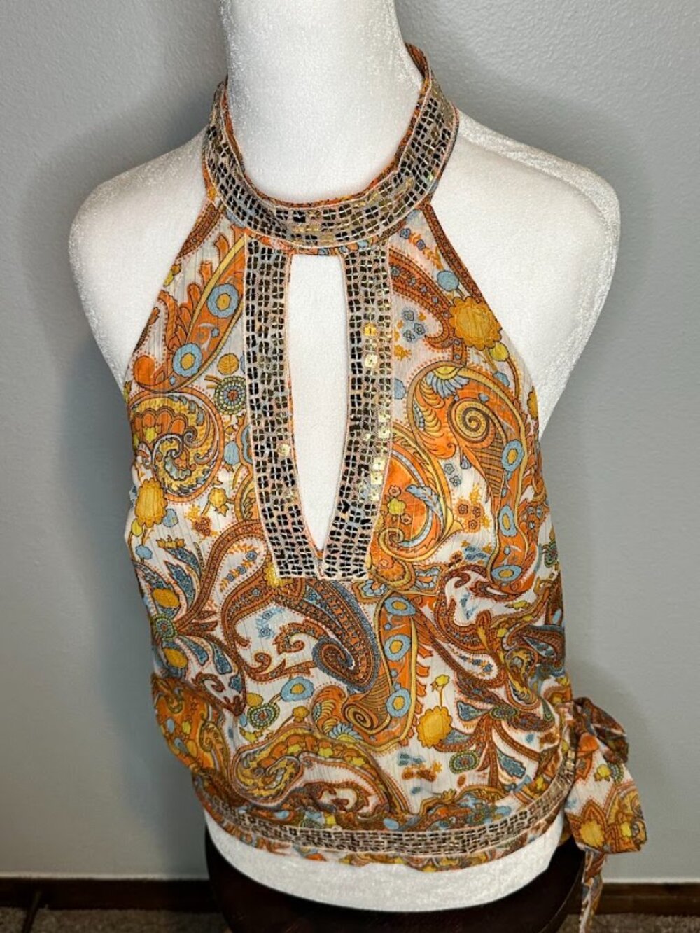 Vintage Y2K 00s XOXO Boho Paisley Sequin Open Back Halter Top - Medium